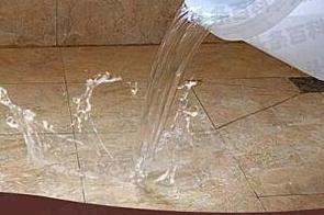 衡阳市漏水维修 免砸砖防水材料该如何施工
